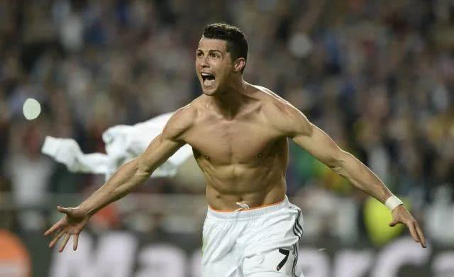 其实C罗在<a href=/24zhibozq/realmadrid/ target=_blank class=infotextkey>皇马</a>的时候肌肉就已经呈现巅峰