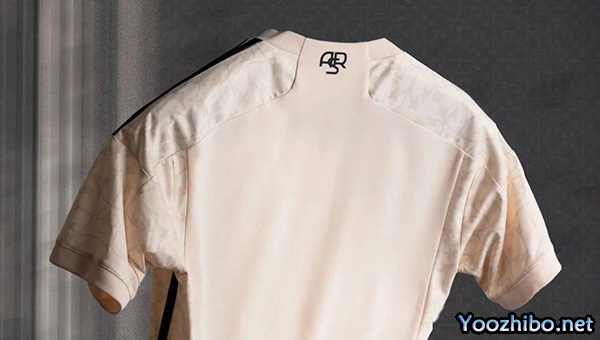 2023-24赛季罗马主客场球衣一览